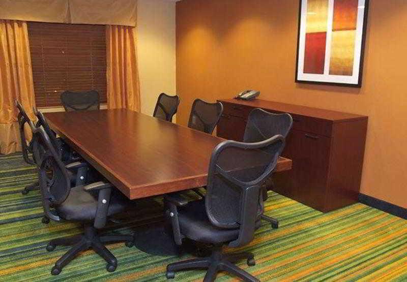 Fairfield Inn & Suites By Marriott Charleston Airport/Convention Center North Charleston Facilities photo